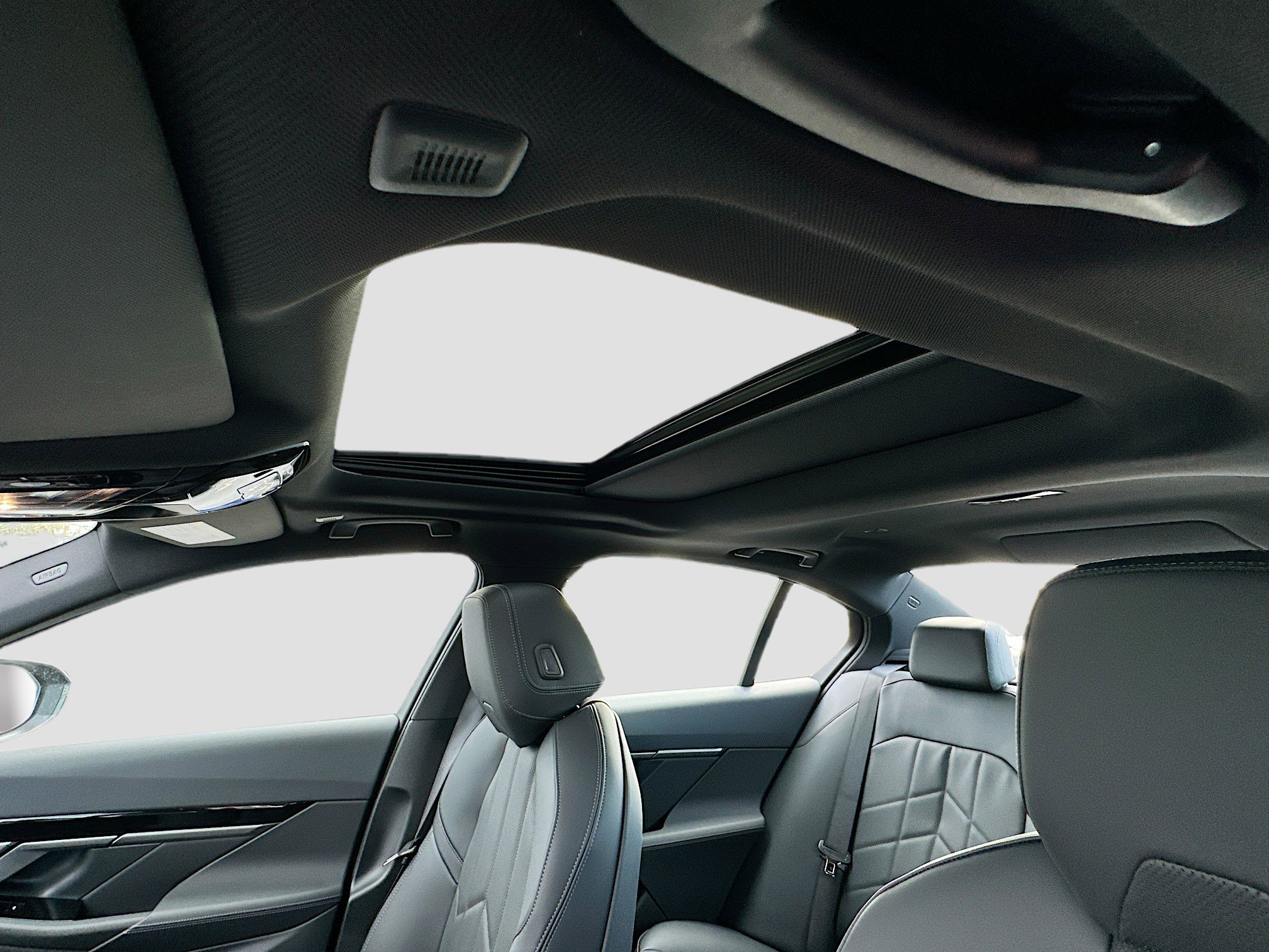 New 2026 BMW 530i w/ M Sport Package image 16