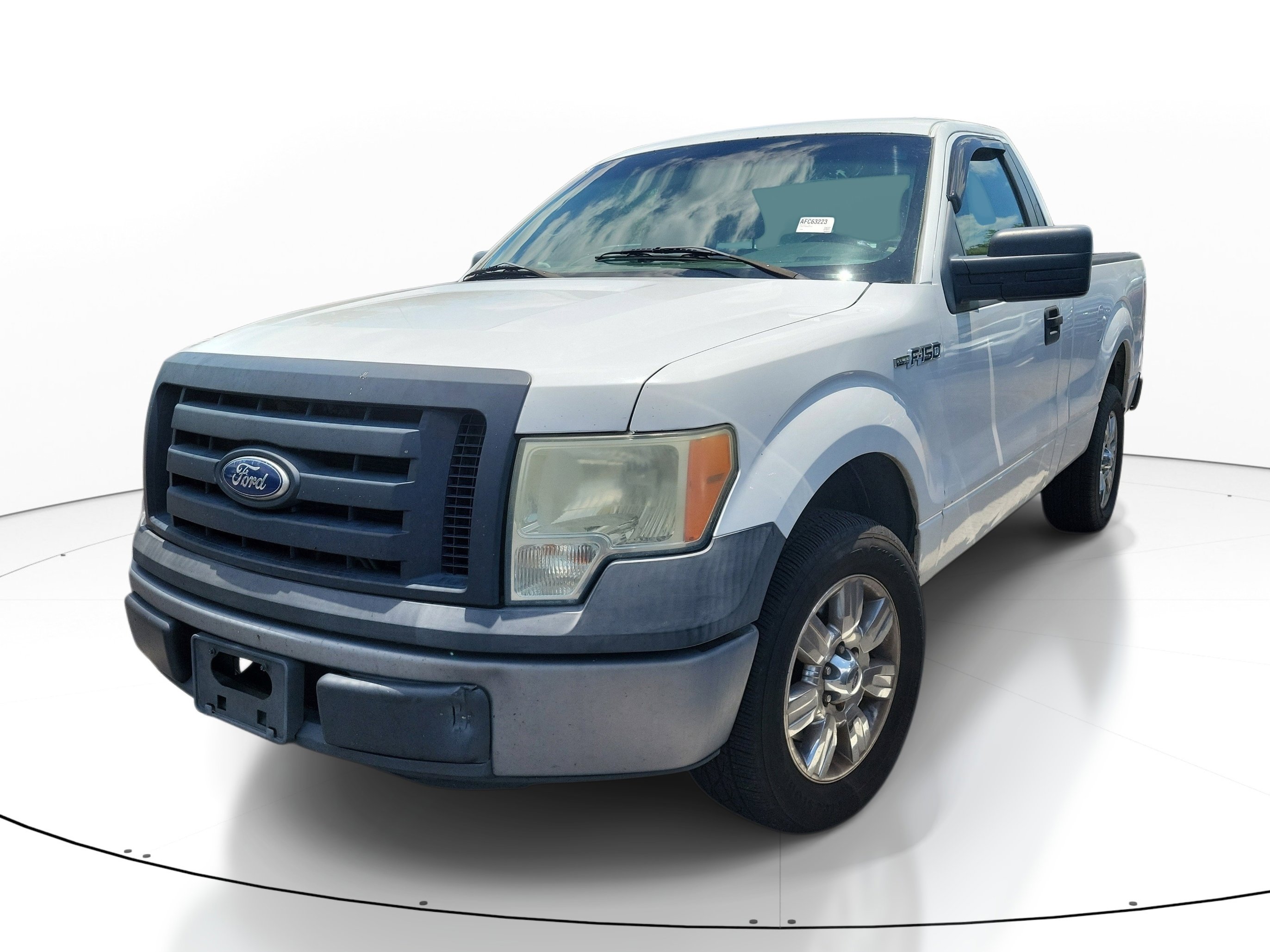 Used 2010 Ford F150 XL RWD image 3