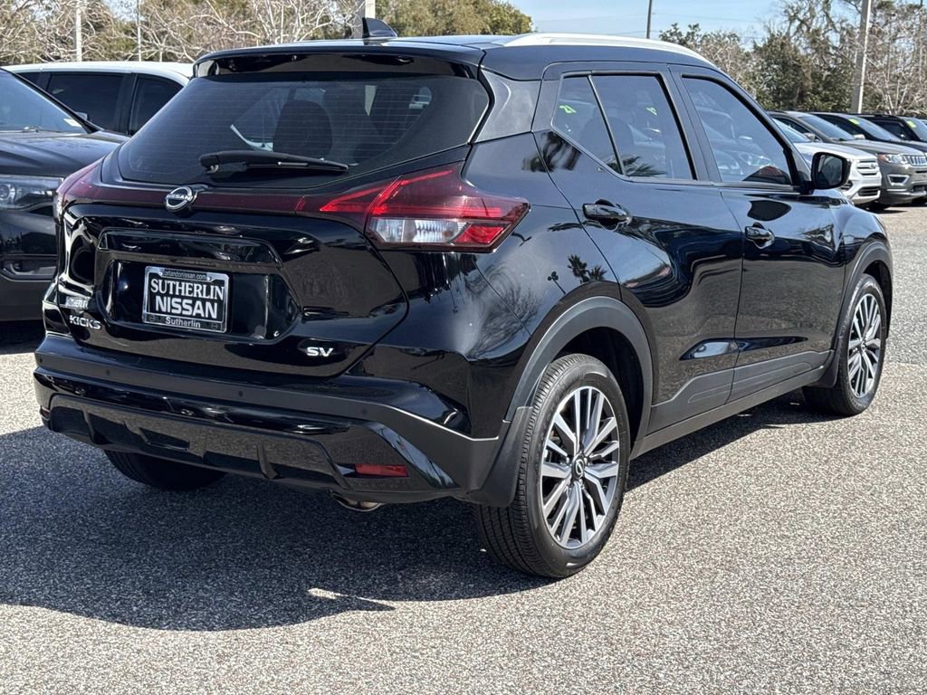 Certified 2024 Nissan Kicks SV image 4