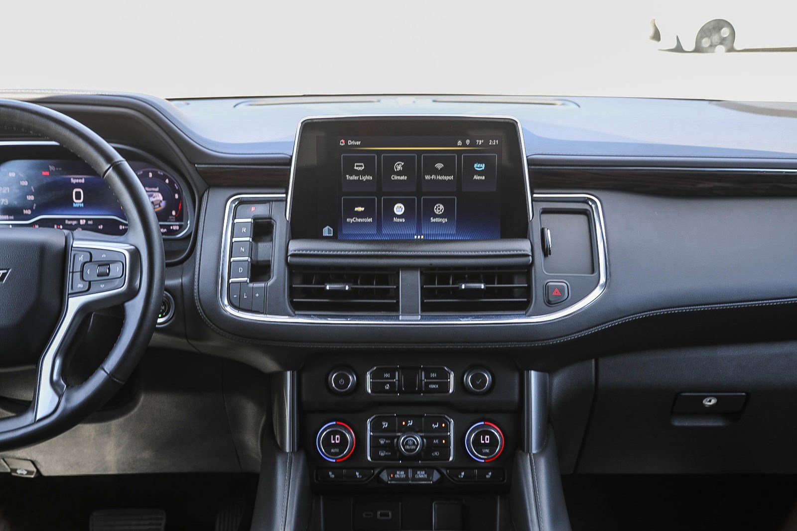 Used 2023 Chevrolet Tahoe LT w/ Luxury Package RWD image 13