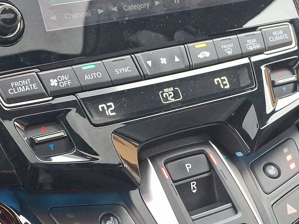 Used 2024 Honda Odyssey Touring image 17
