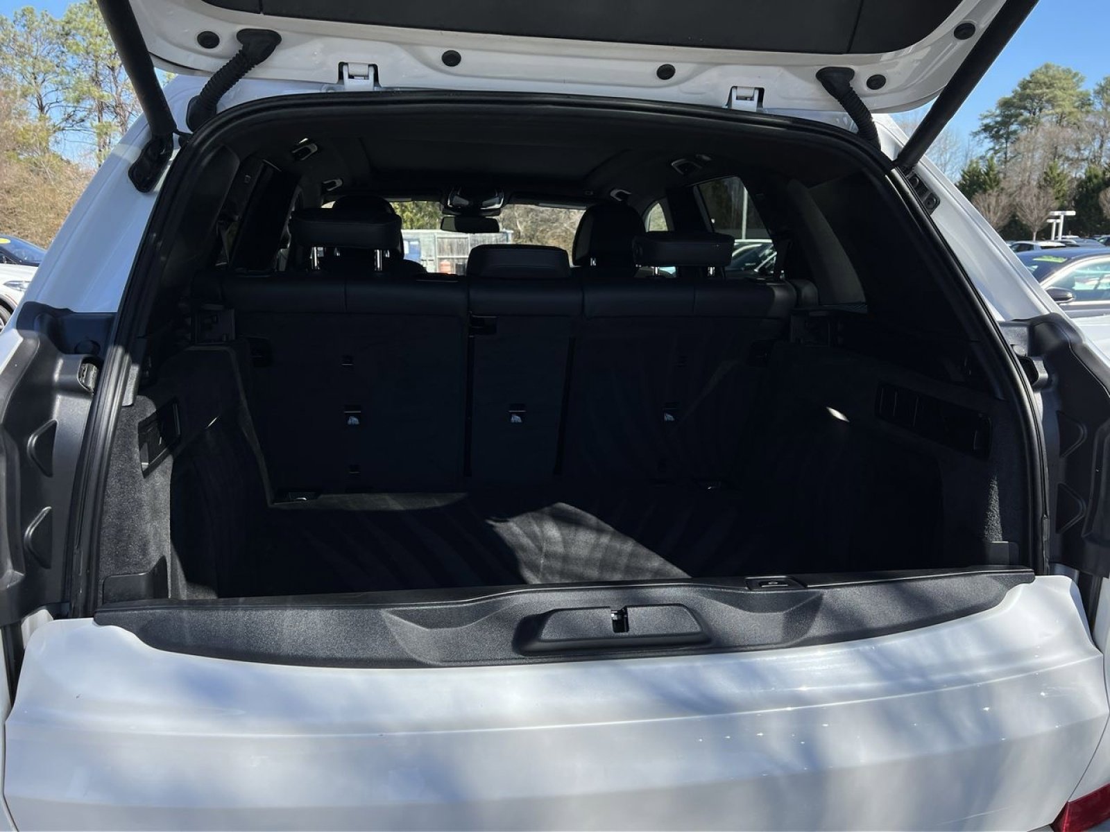 Used 2024 BMW X5 xDrive40i image 24