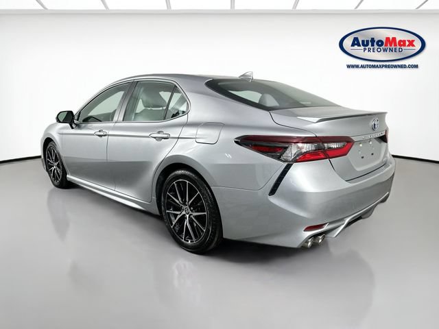 Used 2022 Toyota Camry SE FWD image 5
