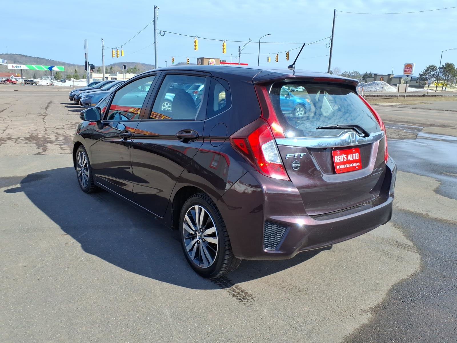 Used 2015 Honda Fit EX image 3