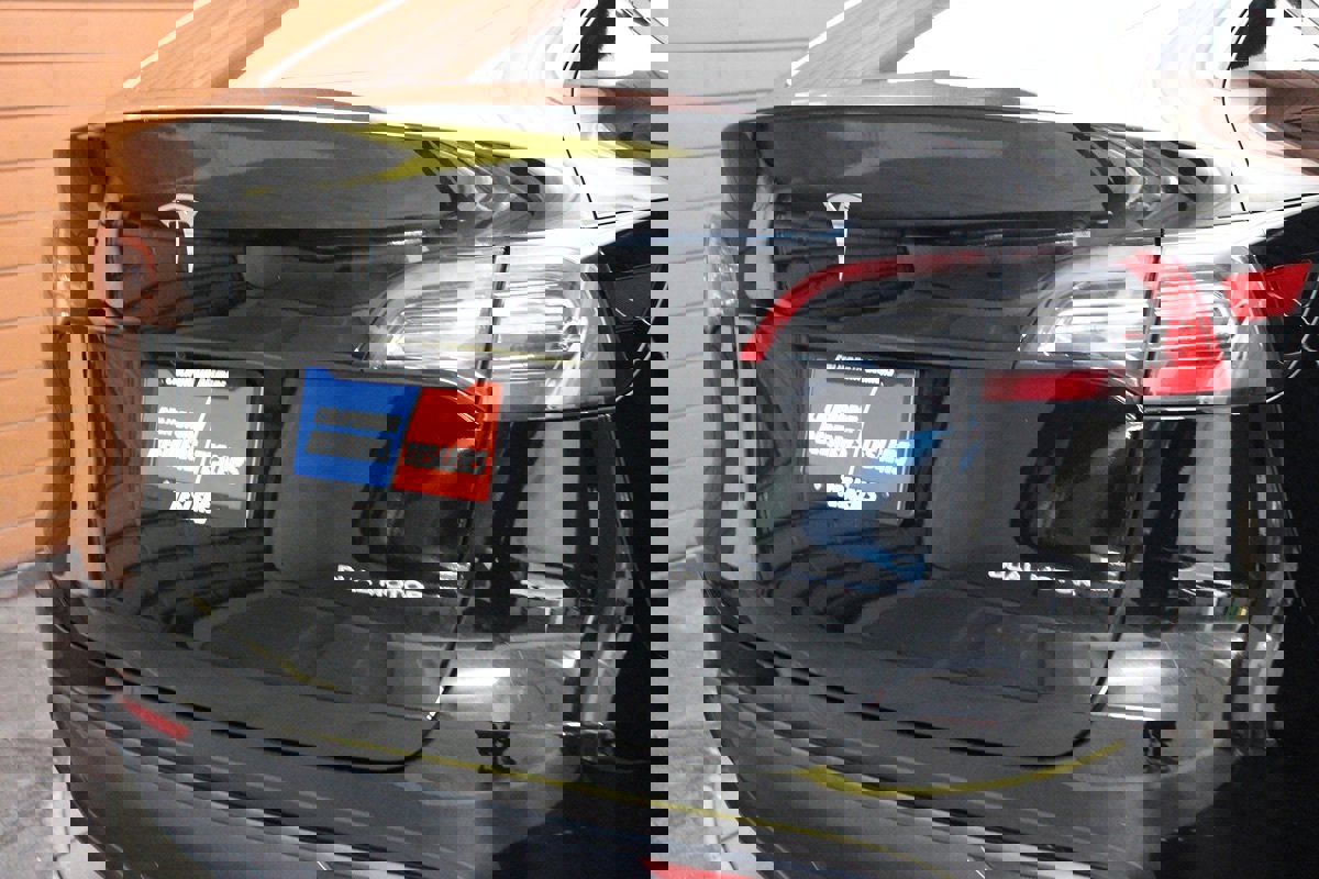 Used 2023 Tesla Model Y Long Range image 11