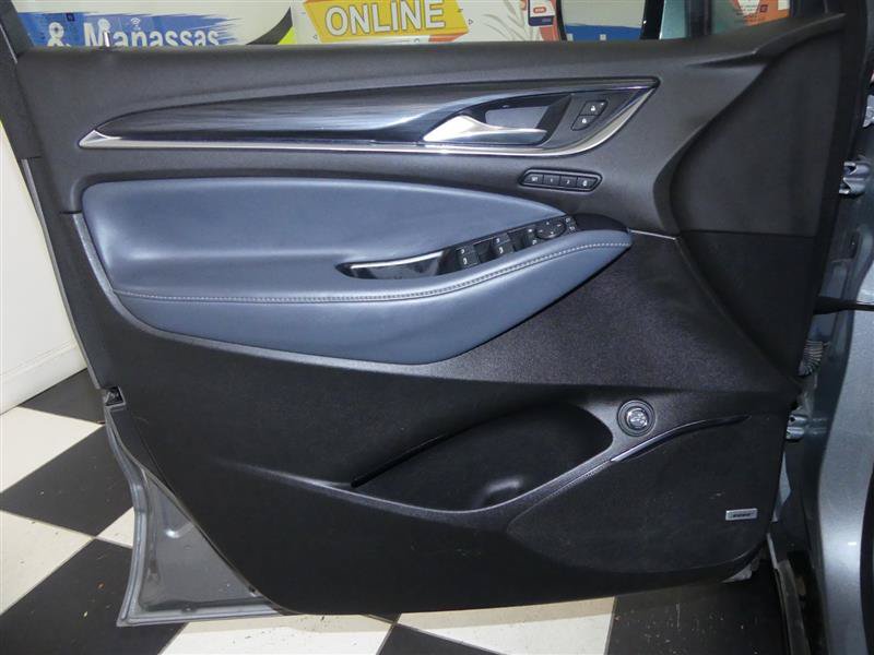 Used 2024 Buick Enclave Premium AWD/4WD image 27