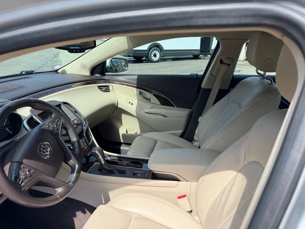 Used 2015 Buick LaCrosse Leather FWD image 13