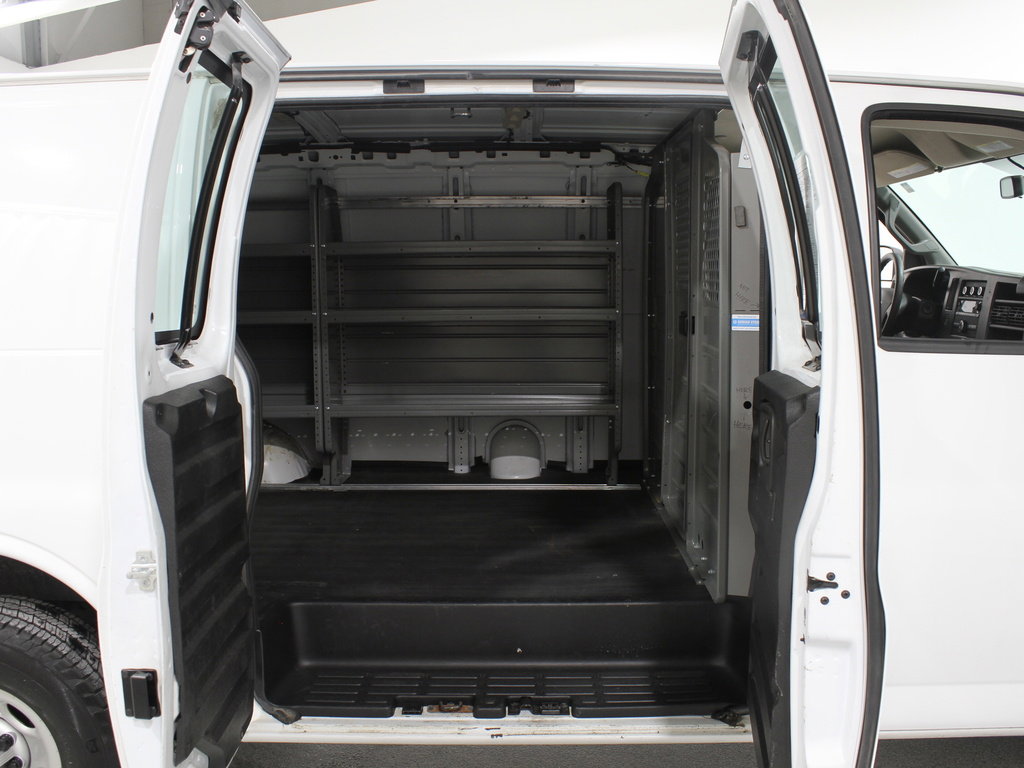 Used 2019 Chevrolet Express 2500 w/ Driver Convenience Package image 13