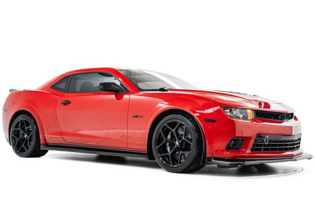 Used 2015 Chevrolet Camaro Z/28 RWD image 6