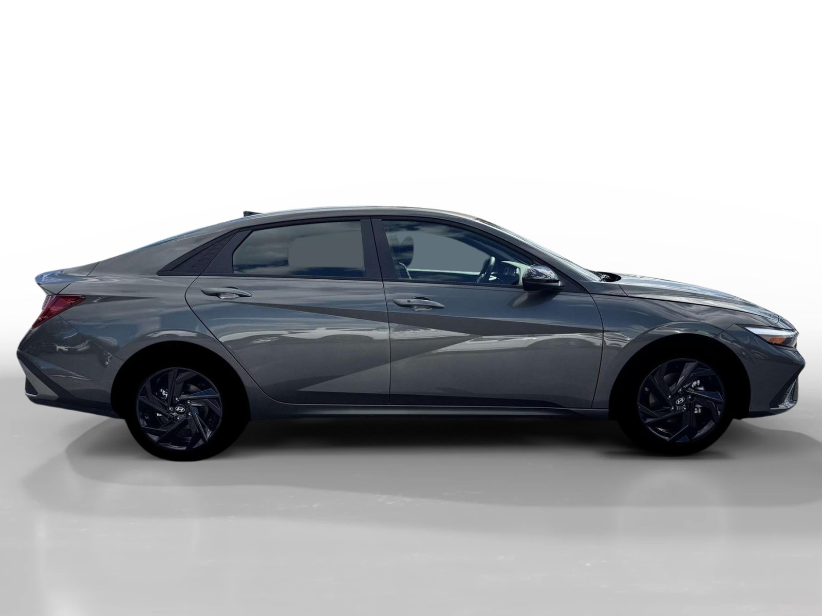 New 2026 Hyundai Elantra SEL FWD image 9