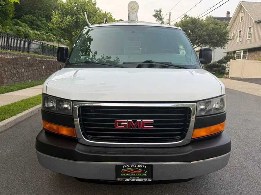 Used 2014 GMC Savana 2500 image 11