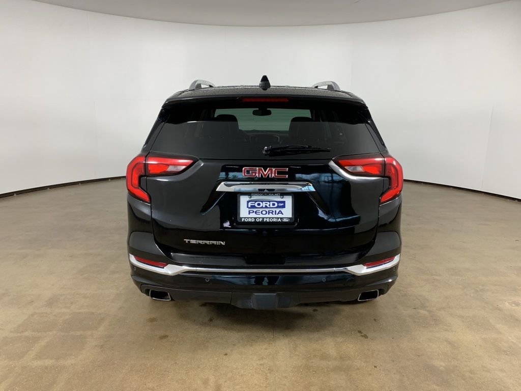 Used 2020 GMC Terrain Denali w/ GMC Pro Grade Package AWD/4WD image 10