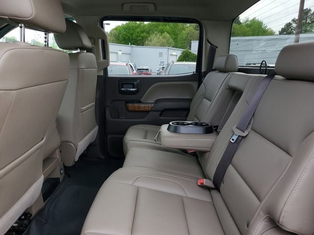 Used 2017 GMC Sierra 2500 SLT w/ Duramax Plus Package AWD/4WD image 16
