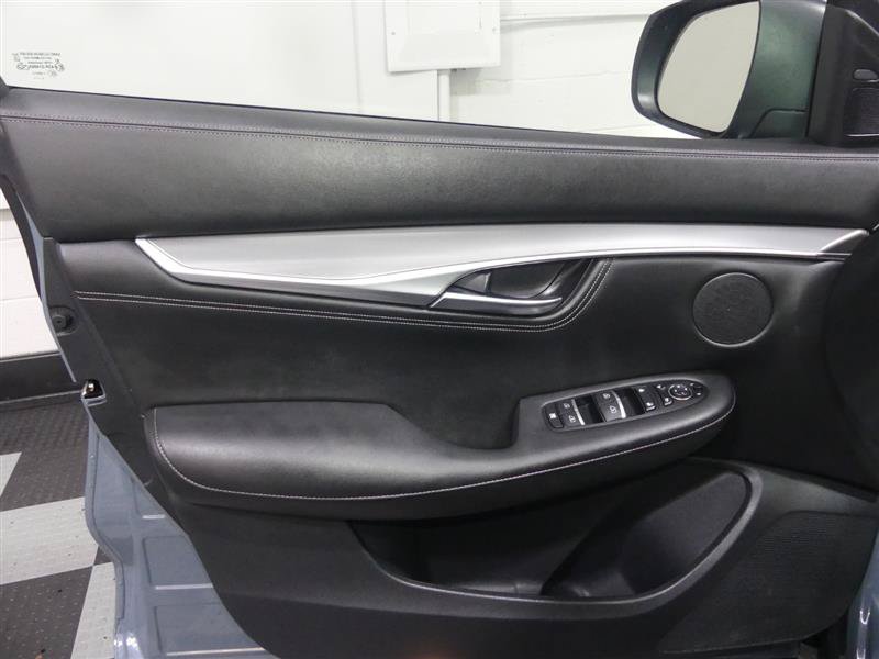 Used 2023 INFINITI QX55 Luxe w/ Cargo Package AWD/4WD image 18