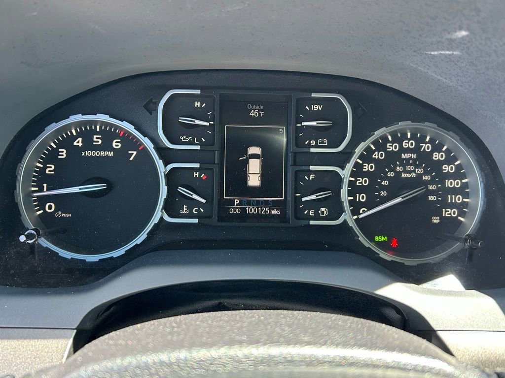 Used 2020 Toyota Tundra SR5 w/ TRD Off-Road Package AWD/4WD image 17