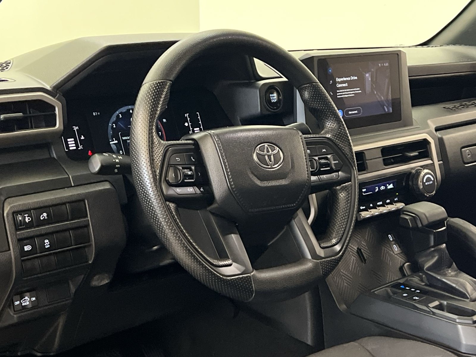 Used 2024 Toyota Tacoma SR RWD image 15