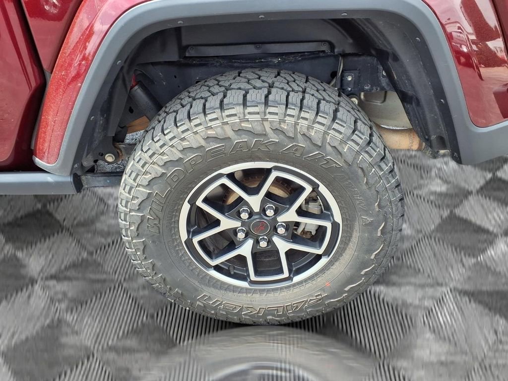 Used 2021 Jeep Gladiator Willys image 21