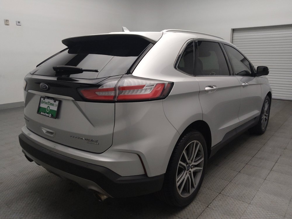 Used 2019 Ford Edge Titanium FWD image 9