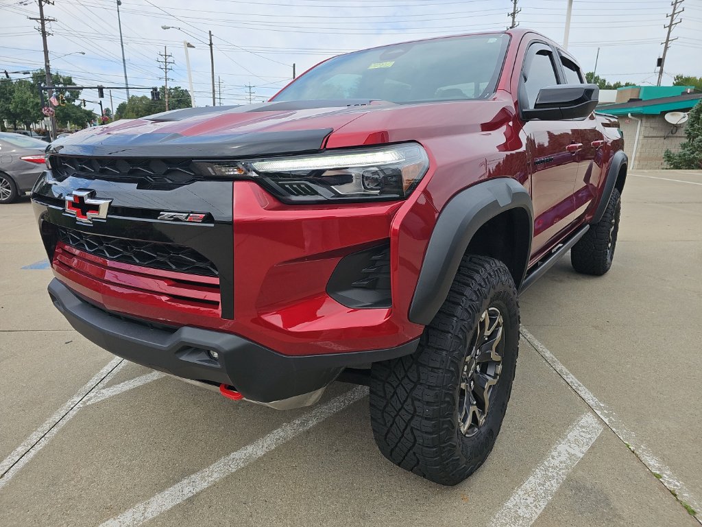 Used 2024 Chevrolet Colorado ZR2 AWD/4WD image 10