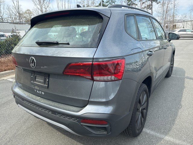 Used 2024 Volkswagen Taos S image 9