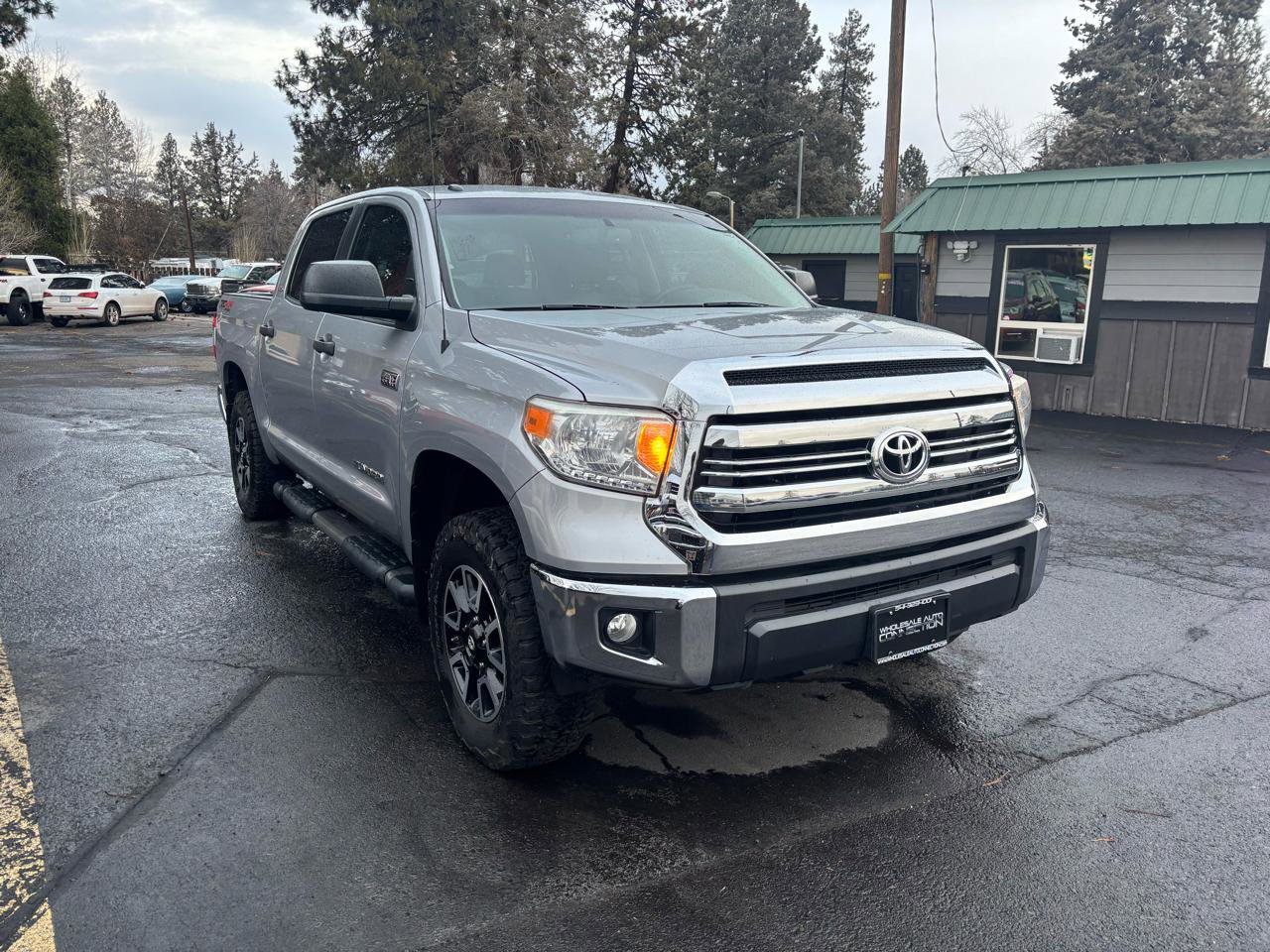 Used 2016 Toyota Tundra SR5 w/ TRD Off Road Package image 6