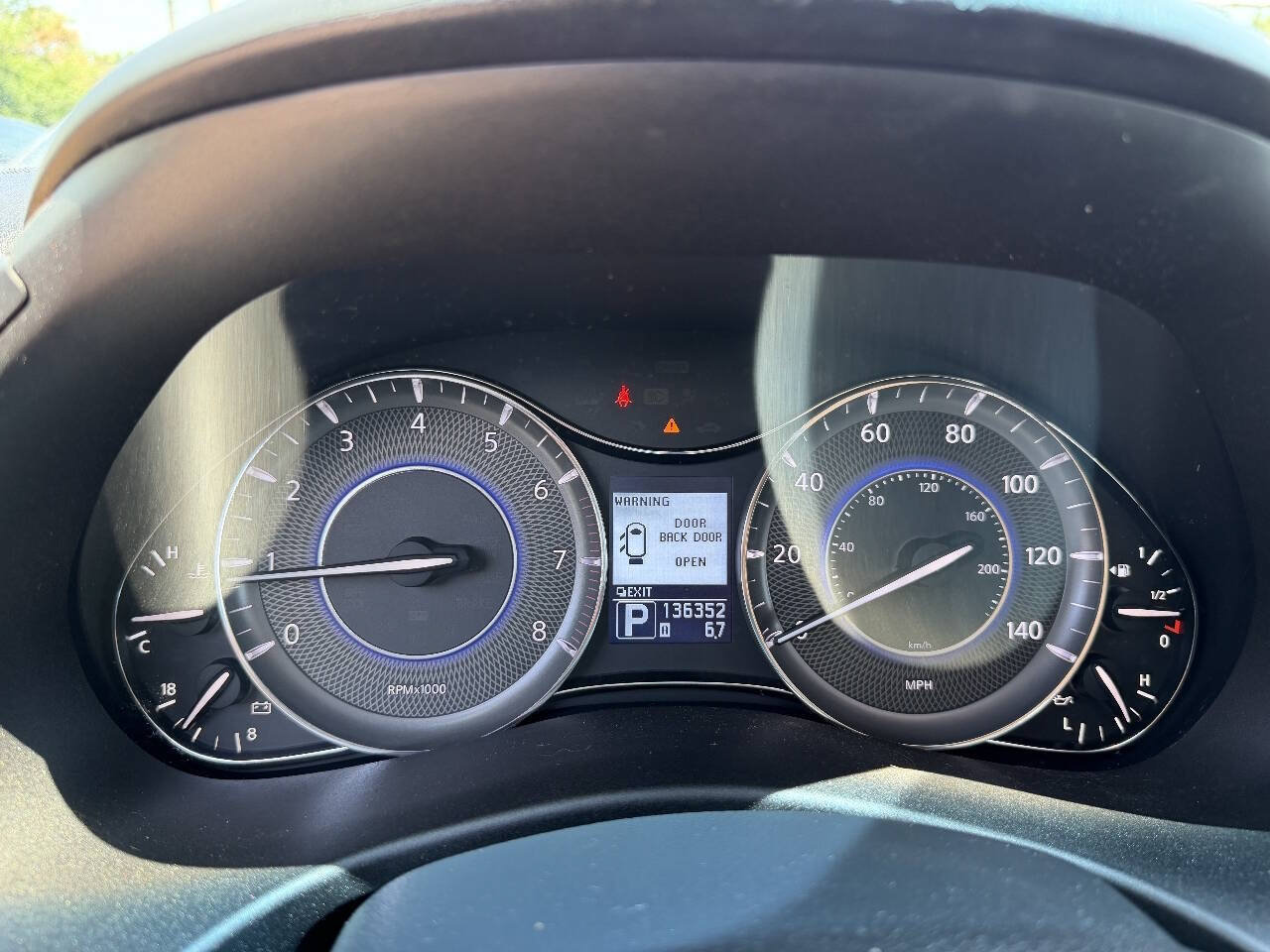Used 2012 INFINITI QX56 4WD w/ Theater Pkg image 15
