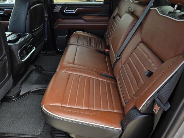 Used 2024 GMC Sierra 2500 Denali Ultimate AWD/4WD image 33