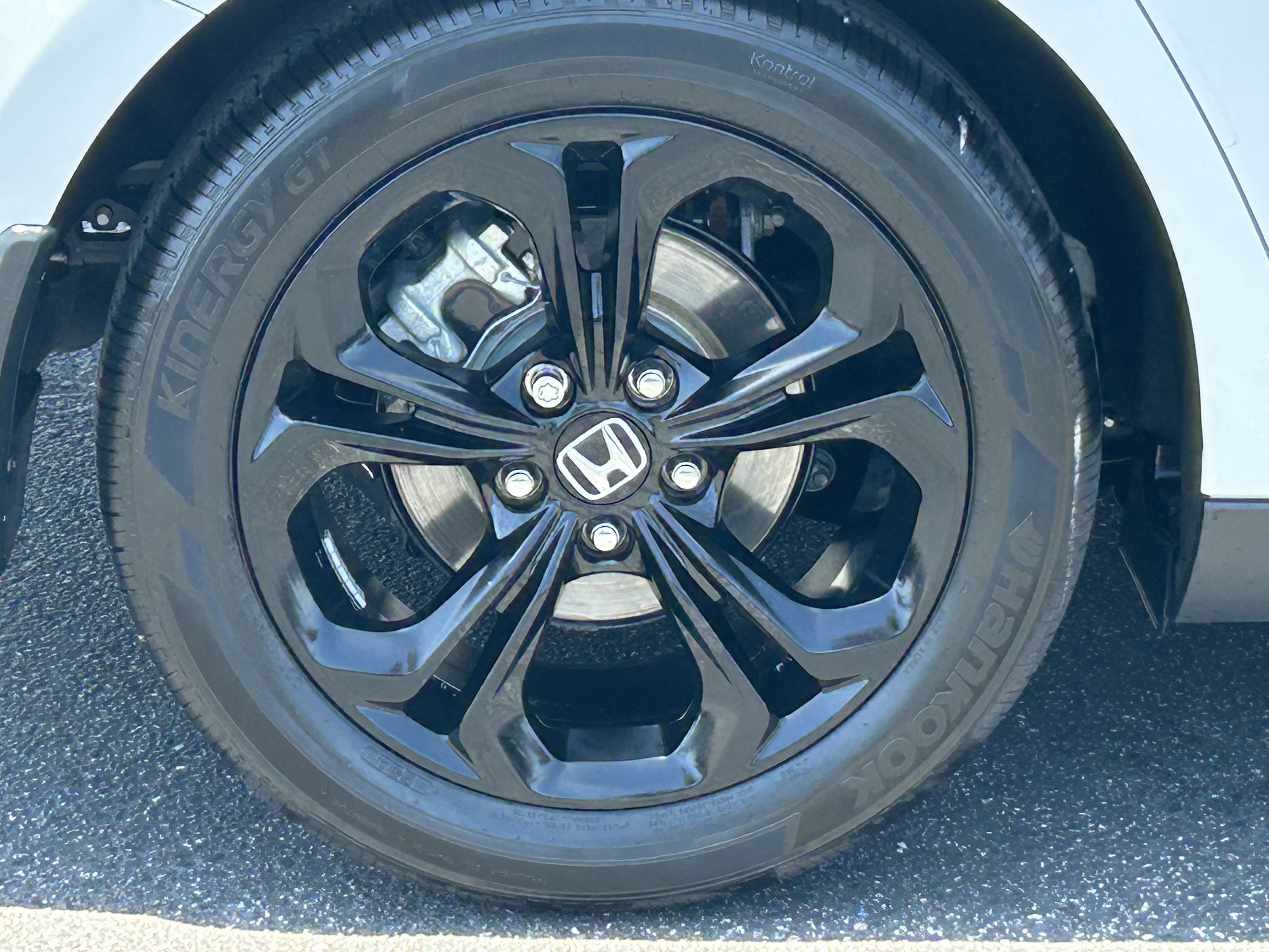 Certified 2025 Honda Accord SE image 7
