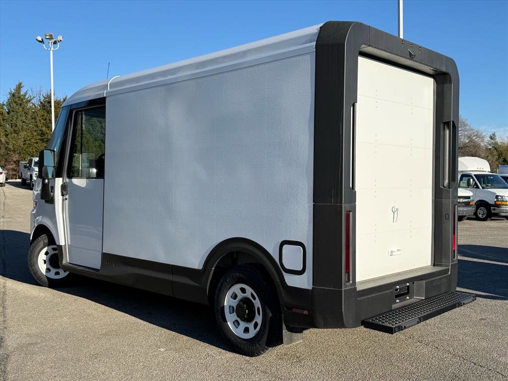 New 2025 Chevrolet Brightdrop 400 w/ Power Door Package image 6