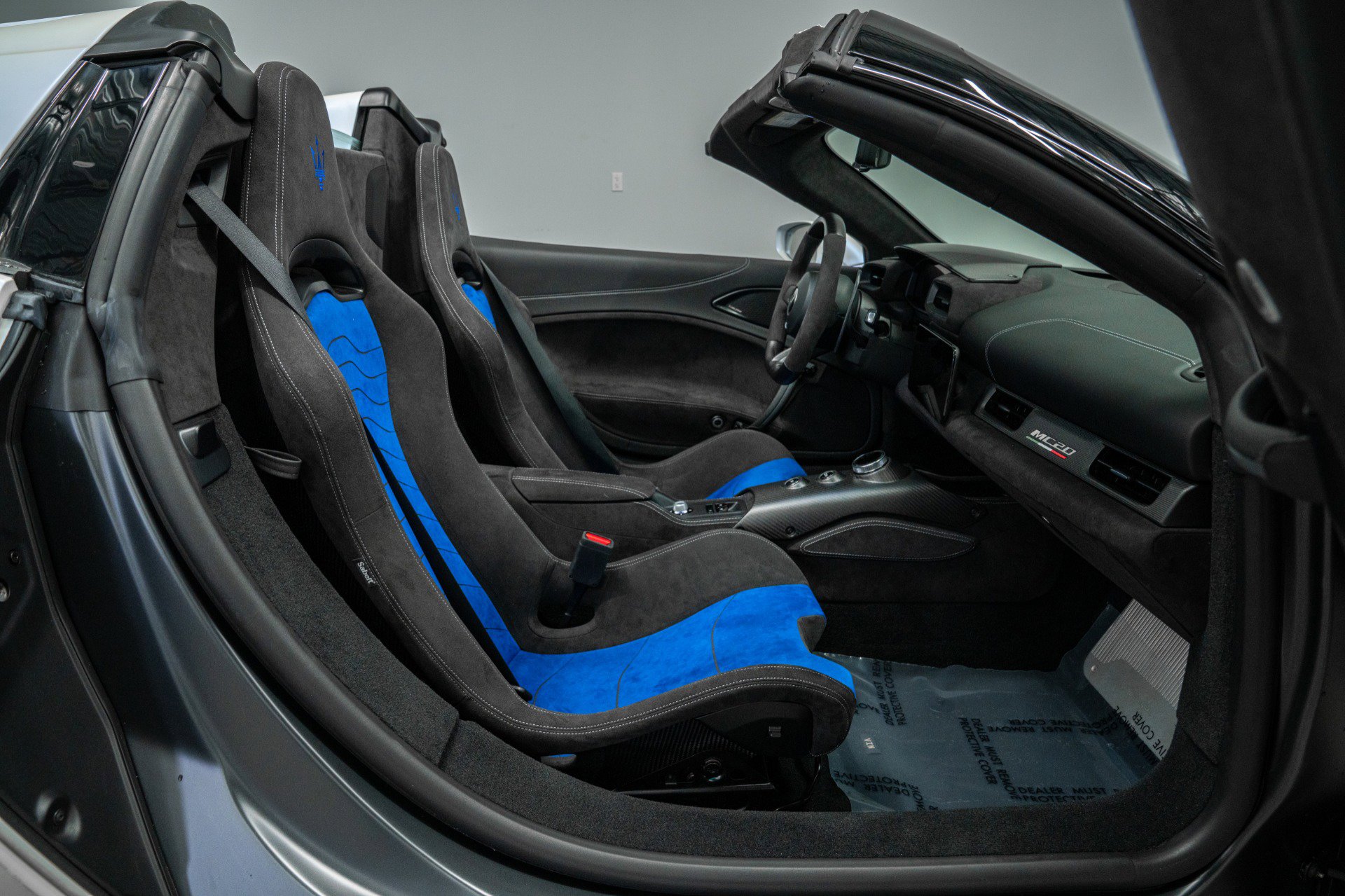 Used 2023 Maserati MC20 Spyder RWD image 28
