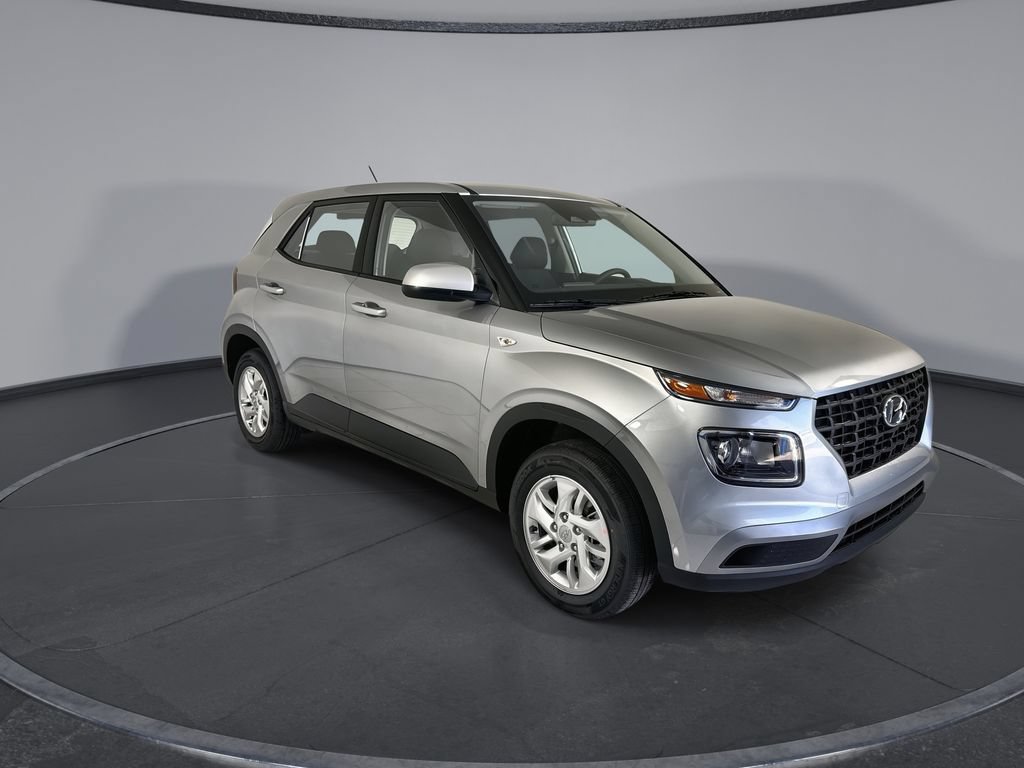 New 2026 Hyundai Venue SE FWD image 2