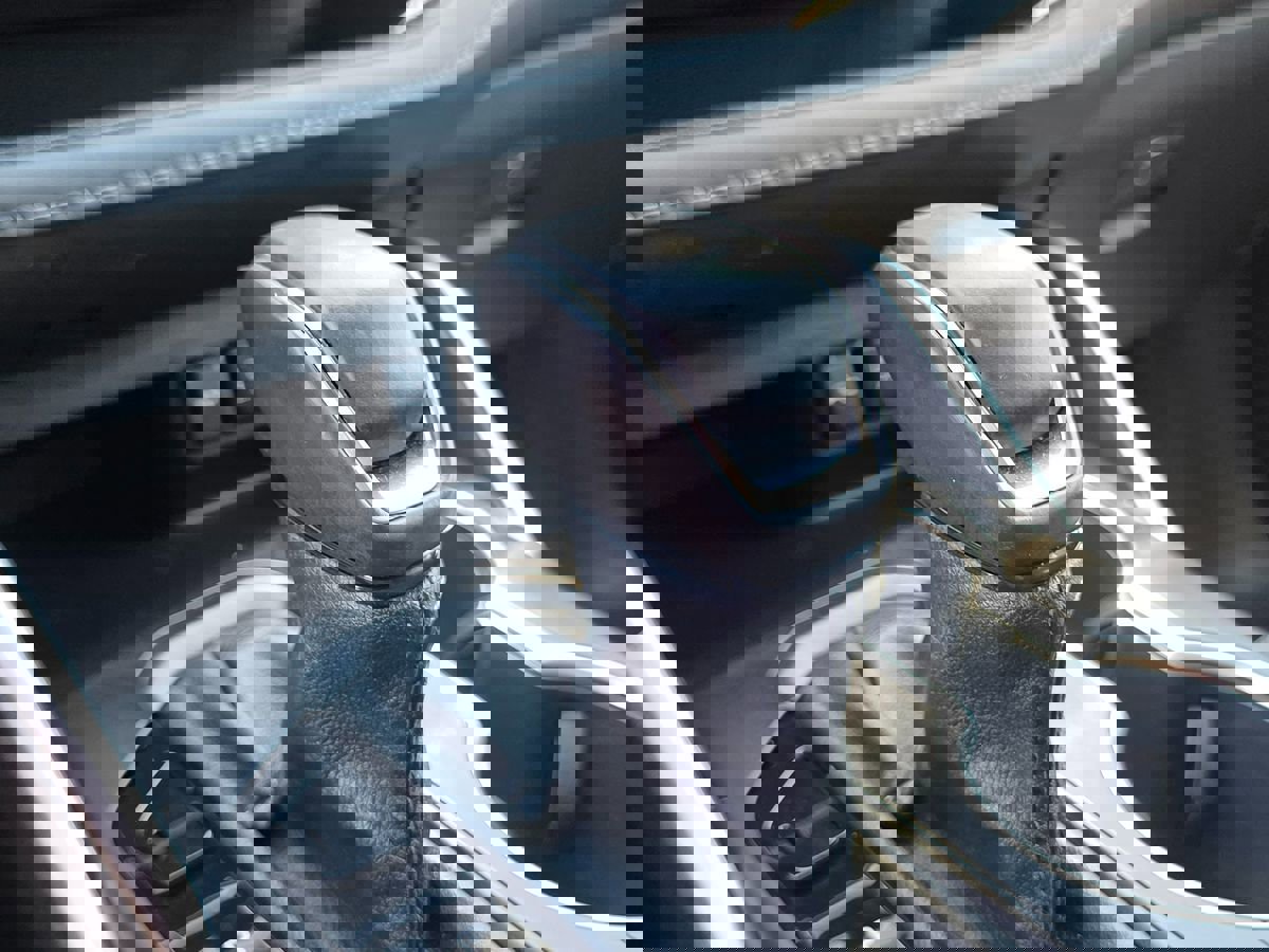 Used 2021 Toyota Highlander LE image 42