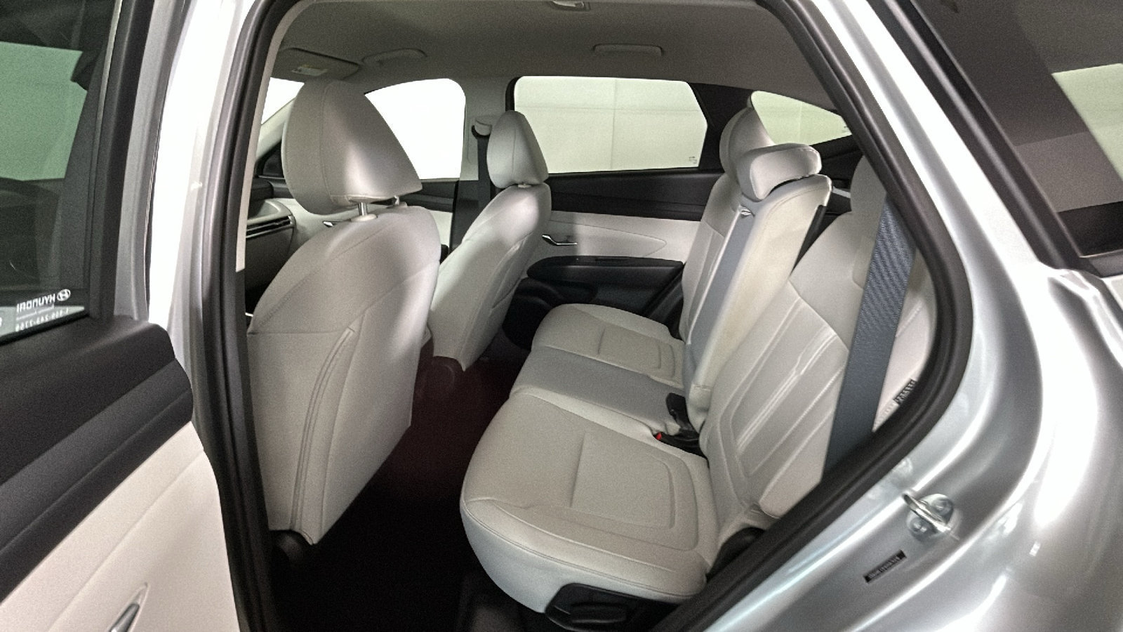 Used 2025 Hyundai Tucson SEL AWD/4WD image 33