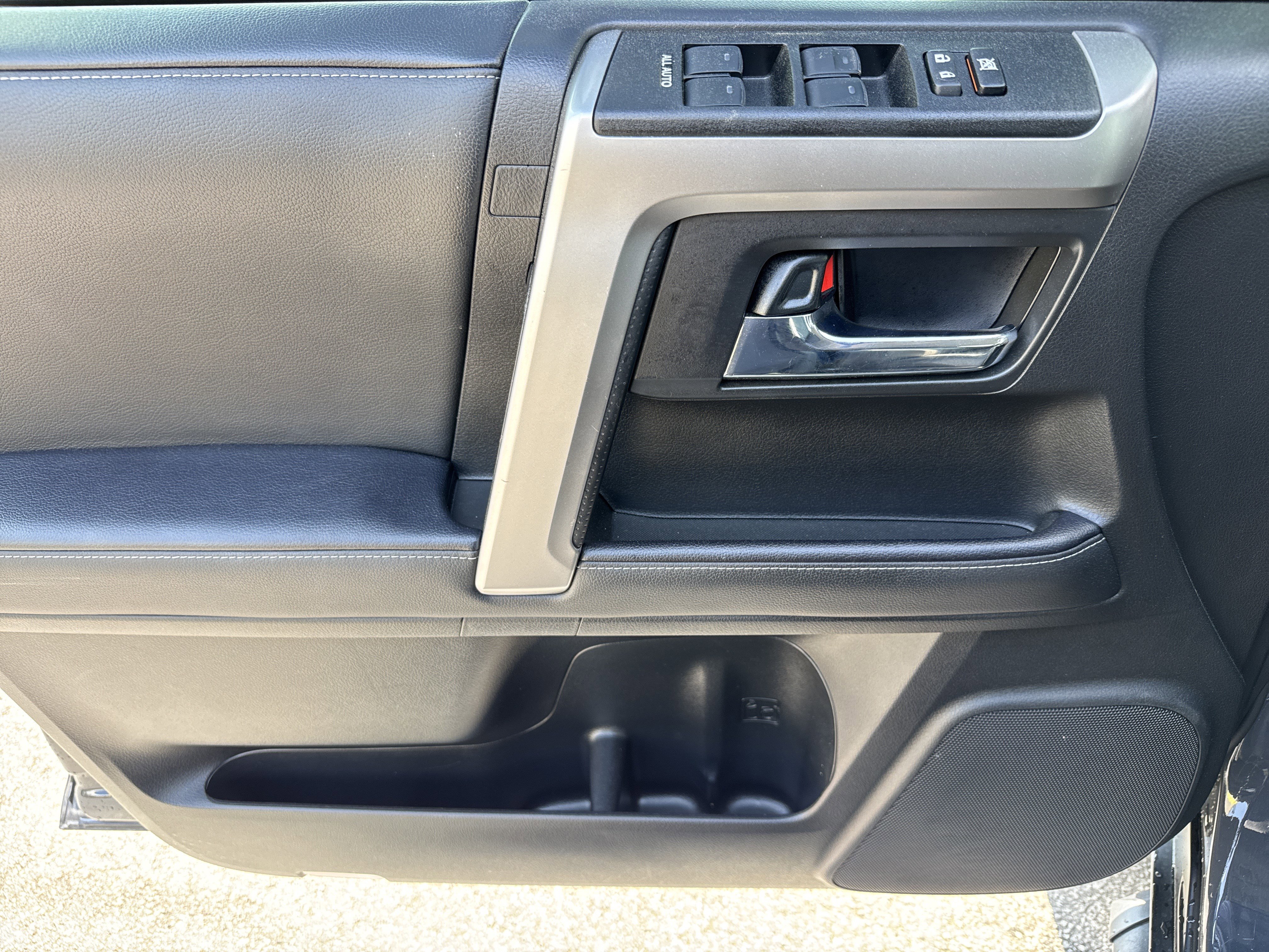 Used 2024 Toyota 4Runner SR5 Premium w/ Moonroof Package image 14