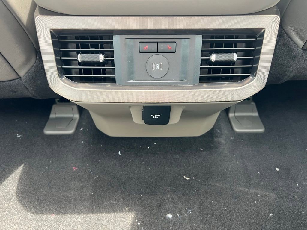 New 2026 Ford F350 Platinum w/ Platinum Plus Package AWD/4WD image 27