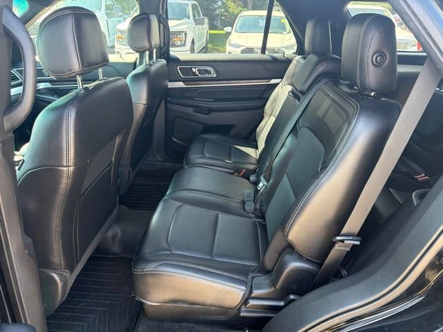Used 2017 Ford Explorer Limited AWD/4WD image 16