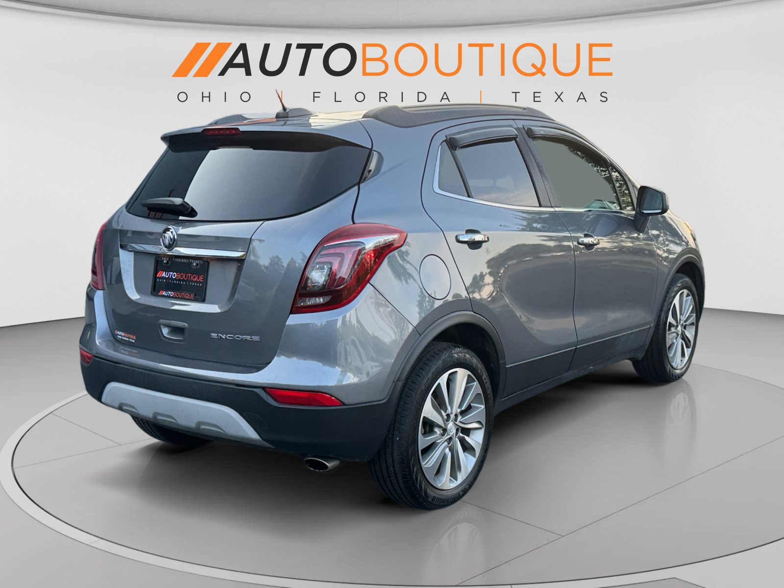 Used 2020 Buick Encore Preferred w/ Safety Package FWD image 5