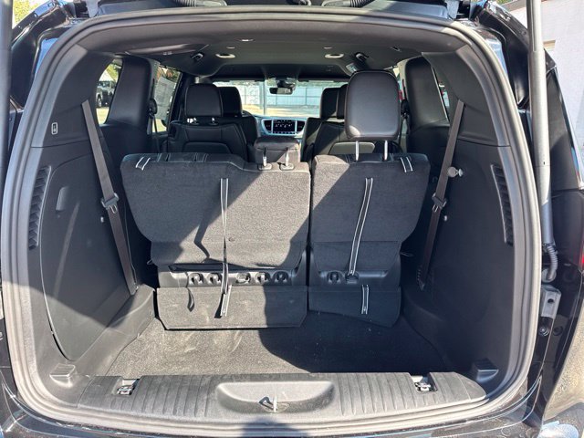 New 2027 Chrysler Pacifica LX FWD image 7