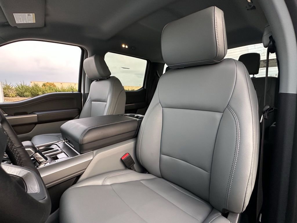 New 2025 Ford F150 Lightning Flash image 66