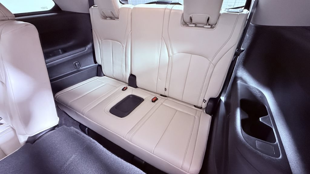 Used 2023 INFINITI QX60 Luxe w/ Cargo Package AWD/4WD image 23