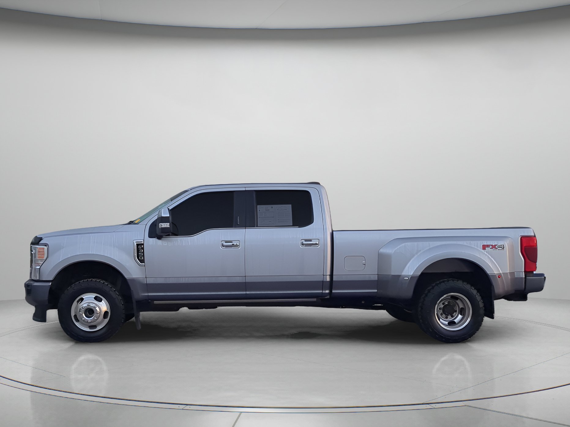 Certified 2021 Ford F350 Platinum AWD/4WD image 43