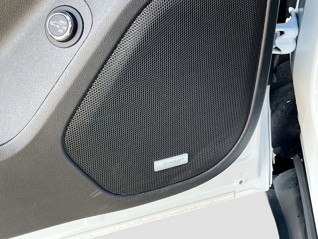 Used 2023 GMC Acadia Denali w/ Denali Technology Package image 19