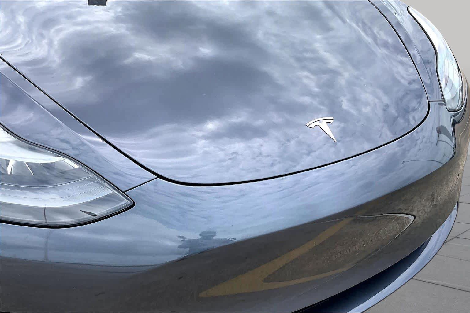 Used 2023 Tesla Model 3 Standard Range RWD image 28