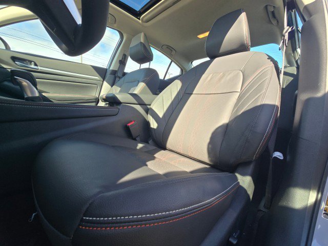 New 2025 Nissan Altima 2.5 SR w/ SR Premium Package image 23