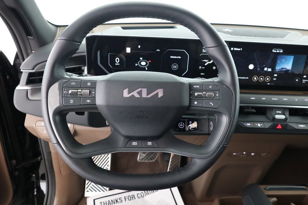 Used 2025 Kia EV9 GT-Line image 12