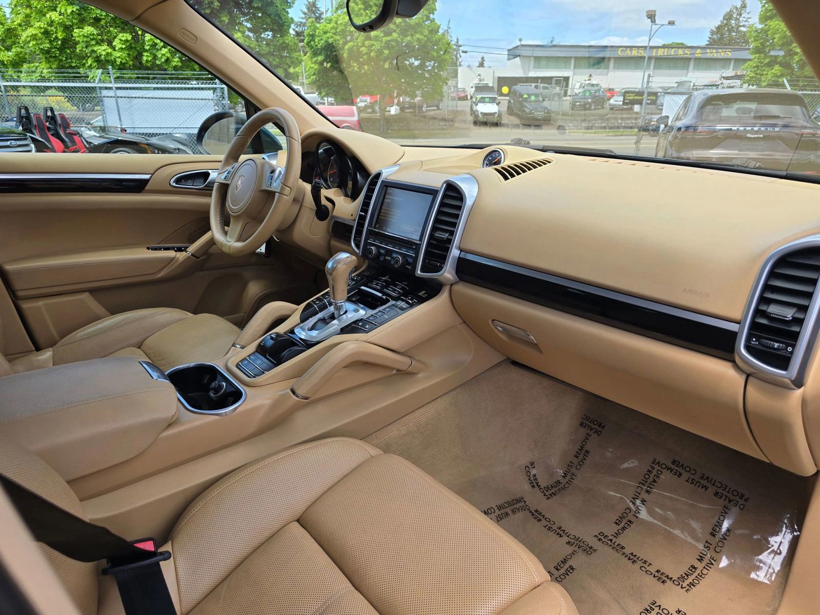 Used 2014 Porsche Cayenne AWD/4WD image 10