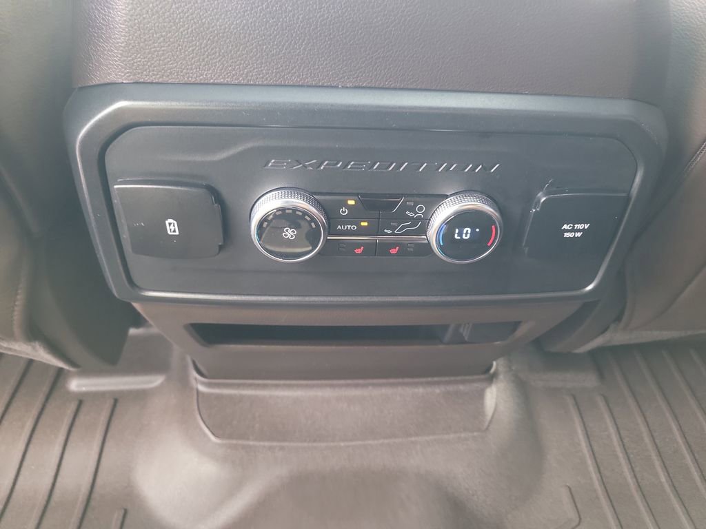 Used 2024 Ford Expedition Max King Ranch image 16