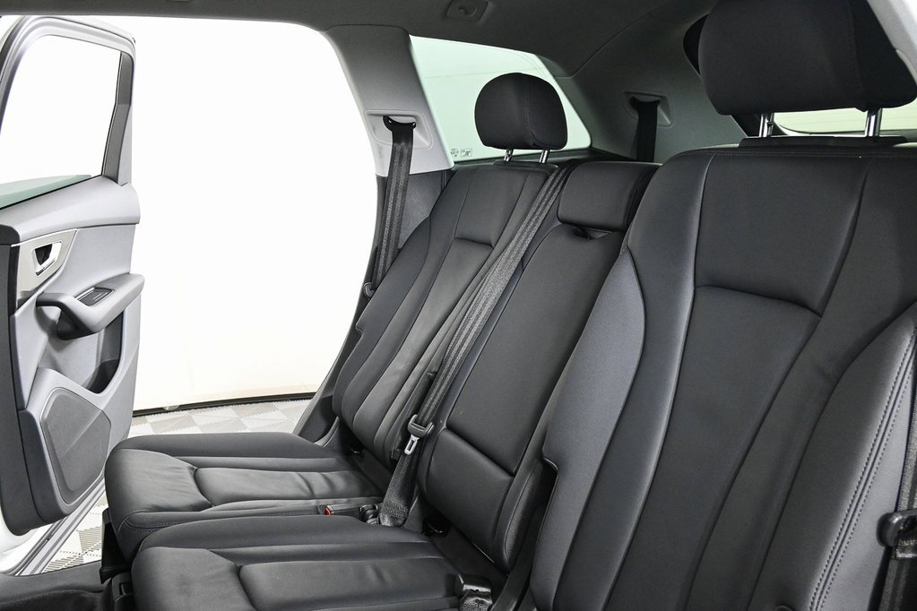 Used 2022 Audi Q7 3.0T Premium image 21