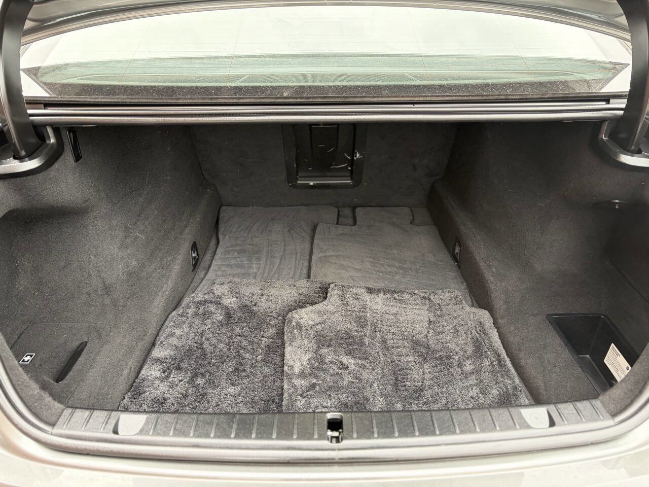 Used 2019 BMW ALPINA B7 xDrive image 29