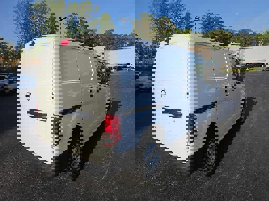 Used 2020 Nissan NV200 S image 3